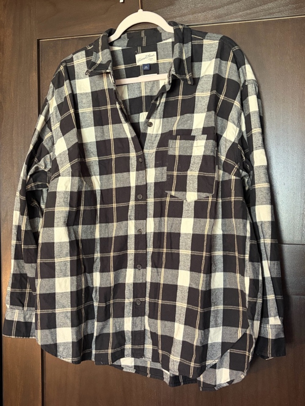 Women’s Black and White Plaid Button-Up Shirt